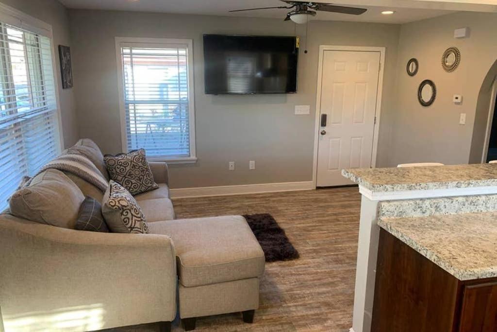 BRAND NEW!! Villas at Valencia Bay Gulfport Exterior foto