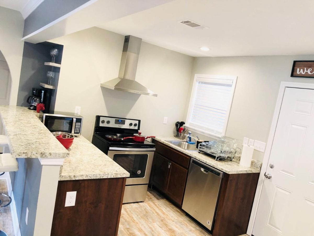 BRAND NEW!! Villas at Valencia Bay Gulfport Exterior foto